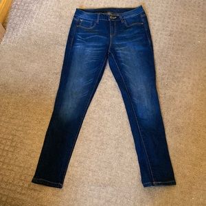 Like new straight leg, dark wash jeans